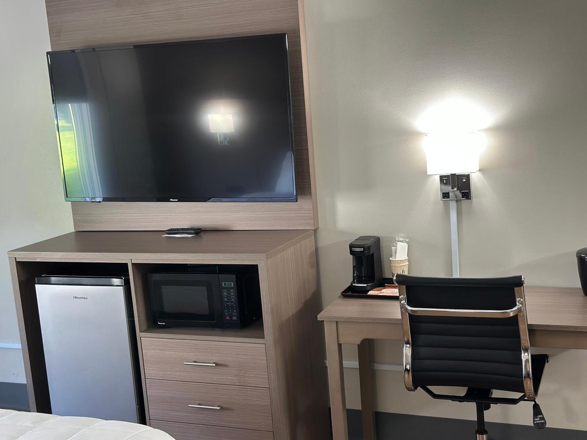 Whalers Inn And Suites Нью-Бедфорд Экстерьер фото